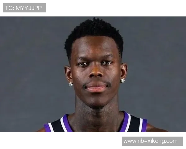 东契奇成为施罗德在走廊上寻找对峙的目标引发热议 东契奇成为施罗德在走廊上寻找对峙的目标引发热议